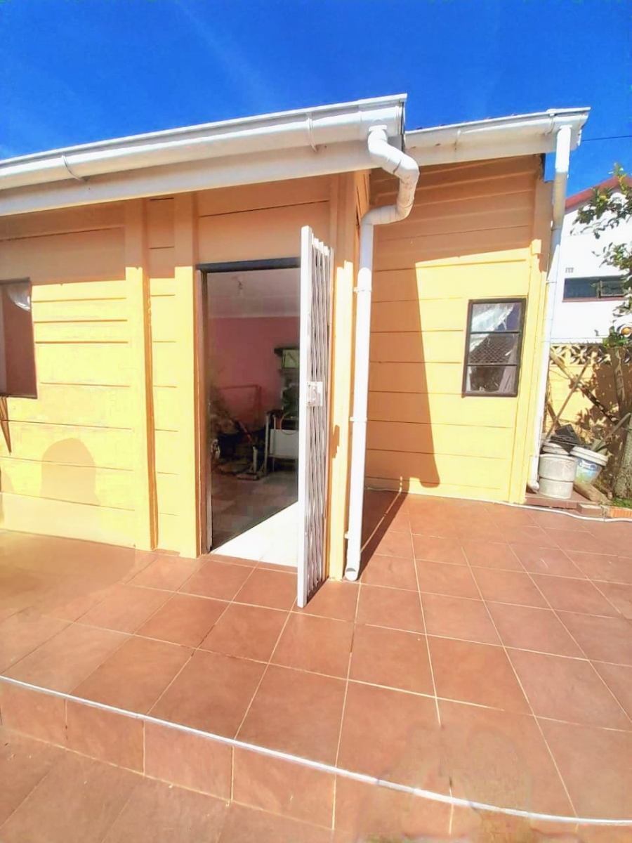 3 Bedroom Property for Sale in Mdantsane Nu 17 Eastern Cape